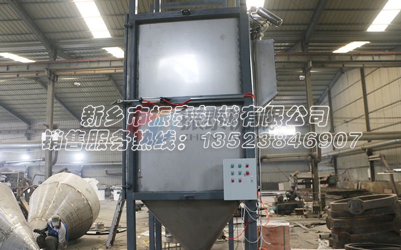 硫酸鈉晶體噸袋拆包機(jī)有什么技術(shù)特點(diǎn)？